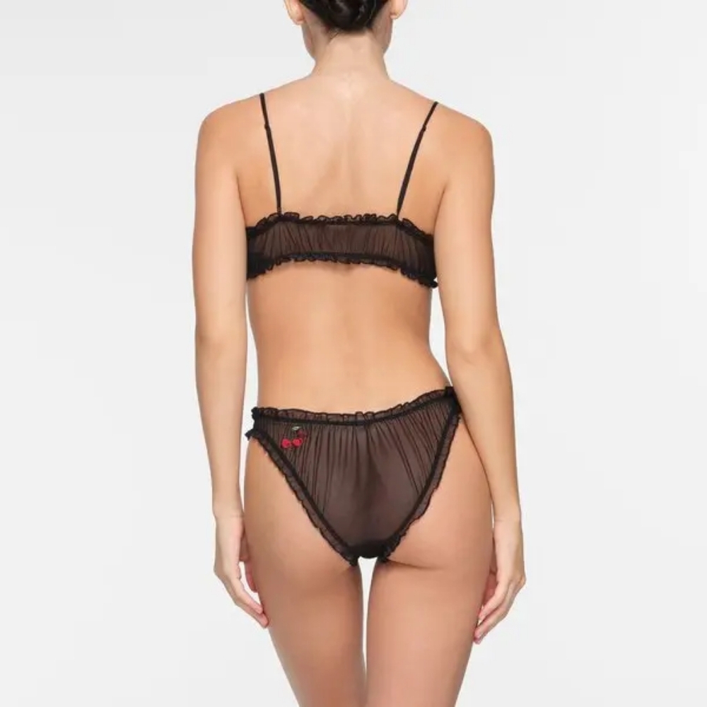 NWT SKIMS SLEEPOVER MESH "TRUTH OR DARE" TRIANGLE BRALETTE - Picture 3 of 7